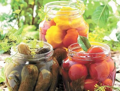 pickled cucumbers and tomatoes to eliminate parasites