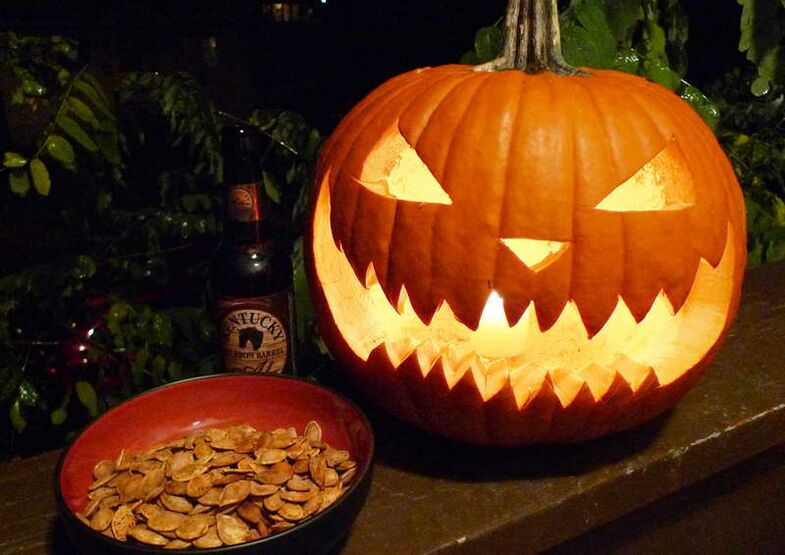 Pumpkin seeds are universal, they allow you to get rid of most of the known parasites. 